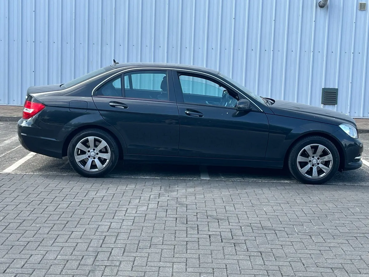2013 Merc C220, ONLY 190k km - Image 5