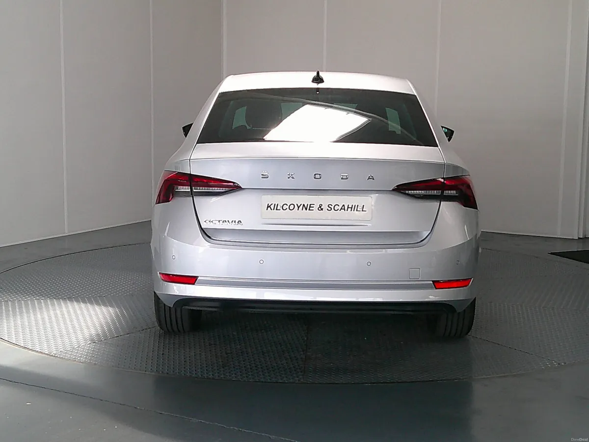 2023 Skoda Octavia 2.0 TDI 150 BHP DSG - Image 6