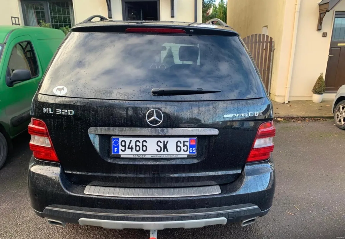 Car - Image 2