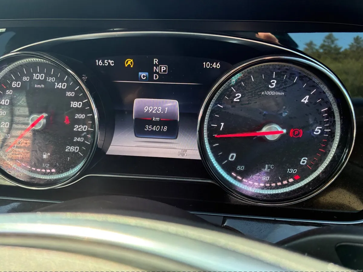Mercedes-Benz E-Class 2018 - Image 2
