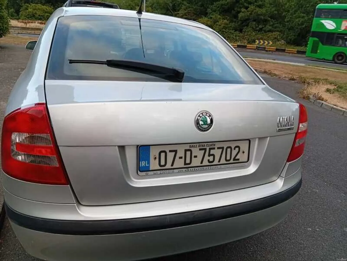2007 Skoda Octavia Elegance Silver - Image 2