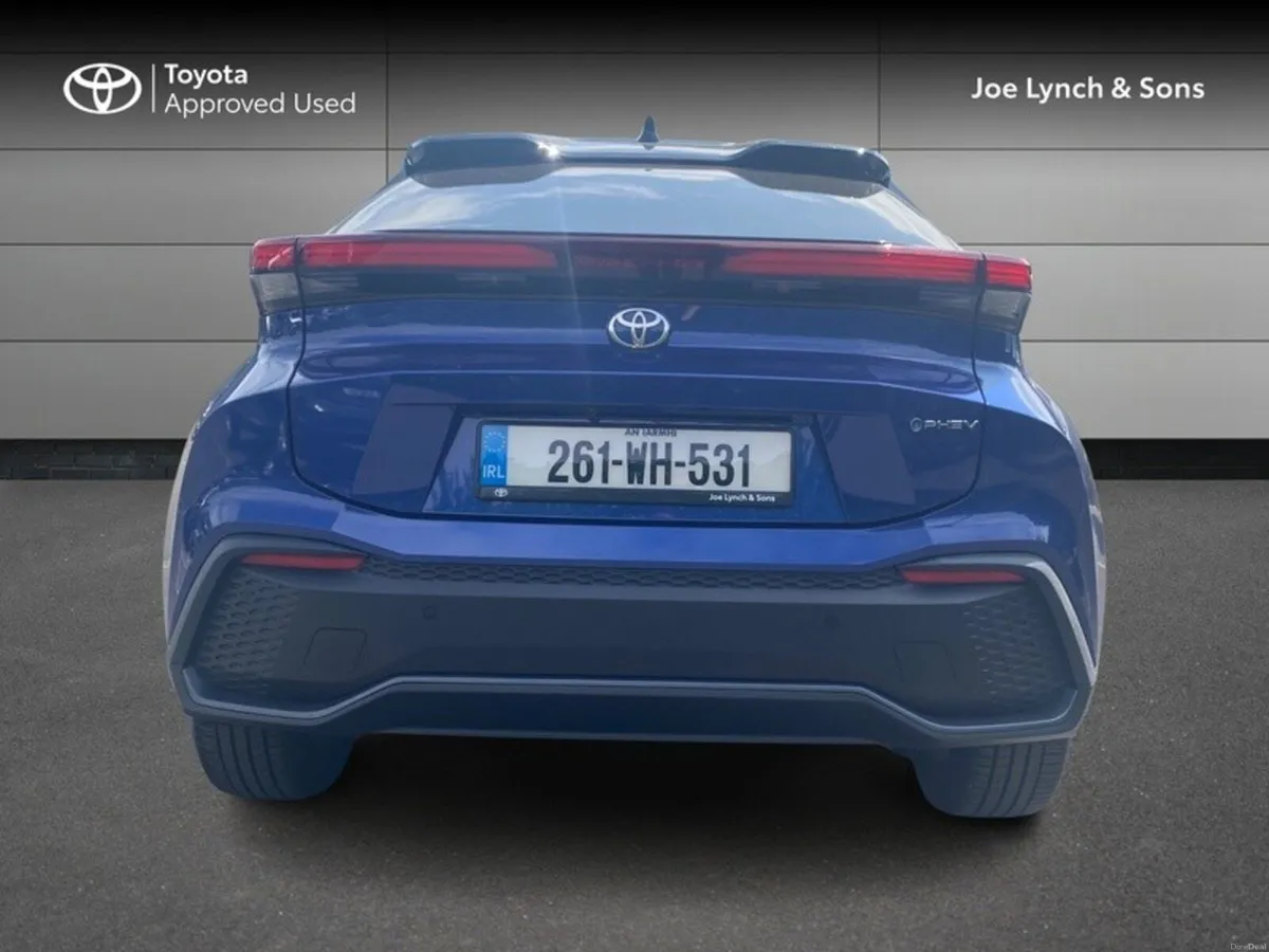 Toyota C-HR C-HR PHEV SPORT+ - Image 4