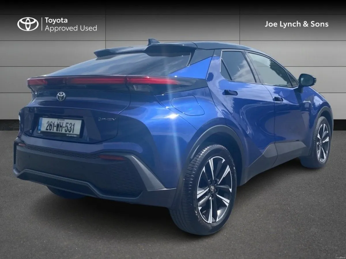 Toyota C-HR C-HR PHEV SPORT+ - Image 2