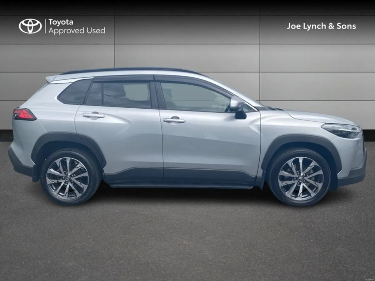 Toyota Corolla Cross Corolla Cross Sport - Image 3