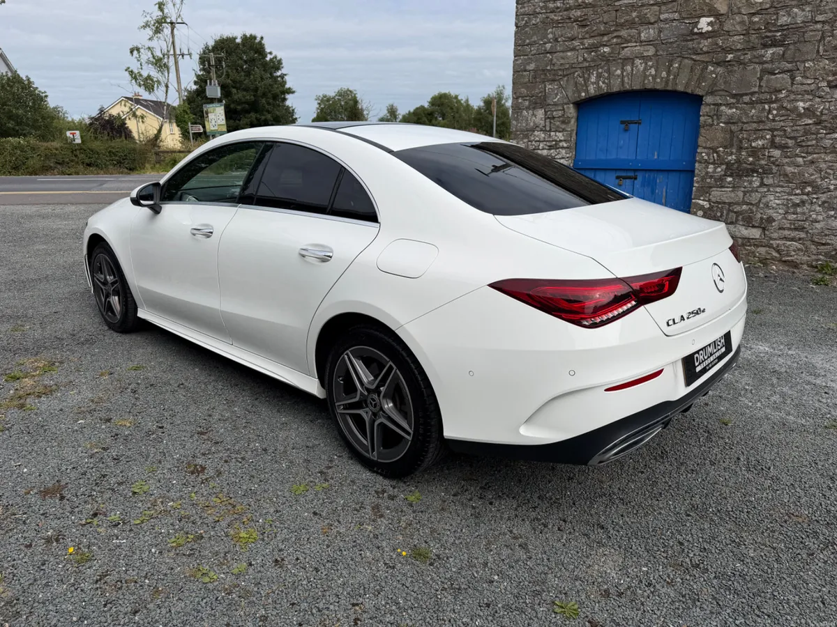 2022 Mercedes-Benz CLA 250E AMG PREMIUM PLUS - Image 6