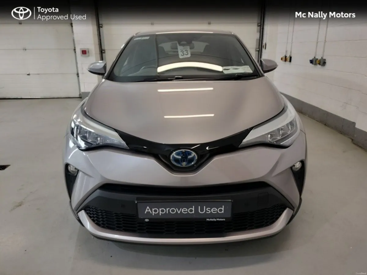 Toyota C-HR 1.8 HYBRID SPORT LOW KMS - Image 5