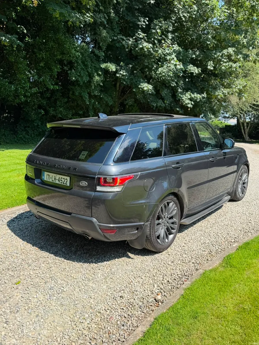 Range Rover sport - Image 2
