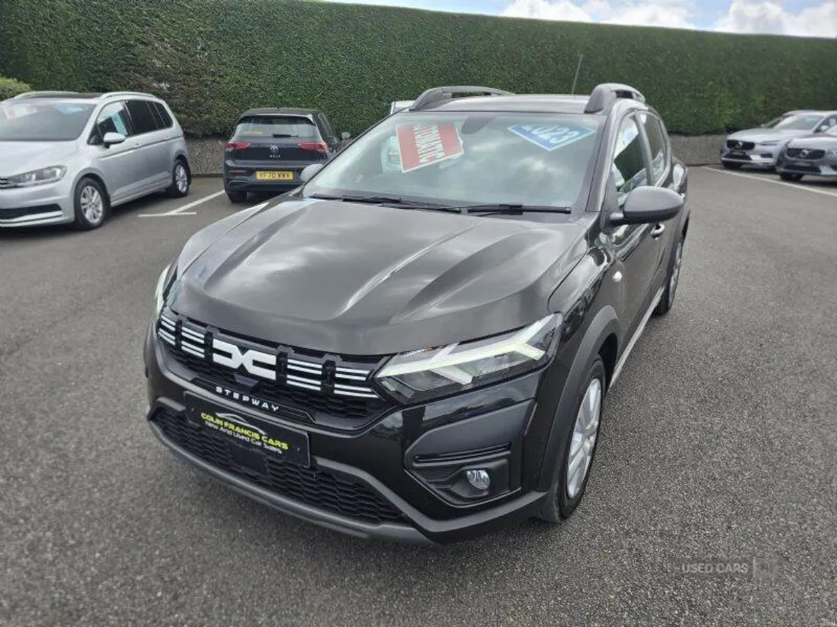 Dacia Sandero Stepway Expression - Image 1