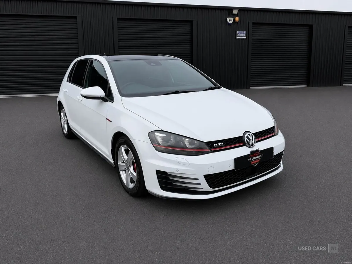 Volkswagen Golf 2.0 TSI BlueMotion Tech GTI DSG Eu - Image 1