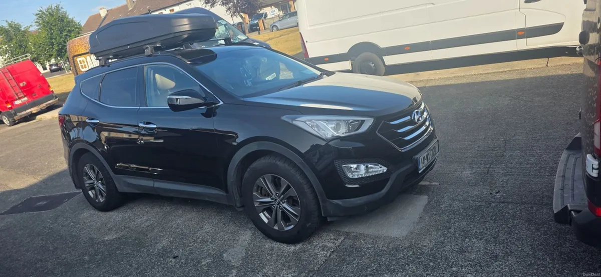 Hyundai Santa Fe 2014 - Image 1
