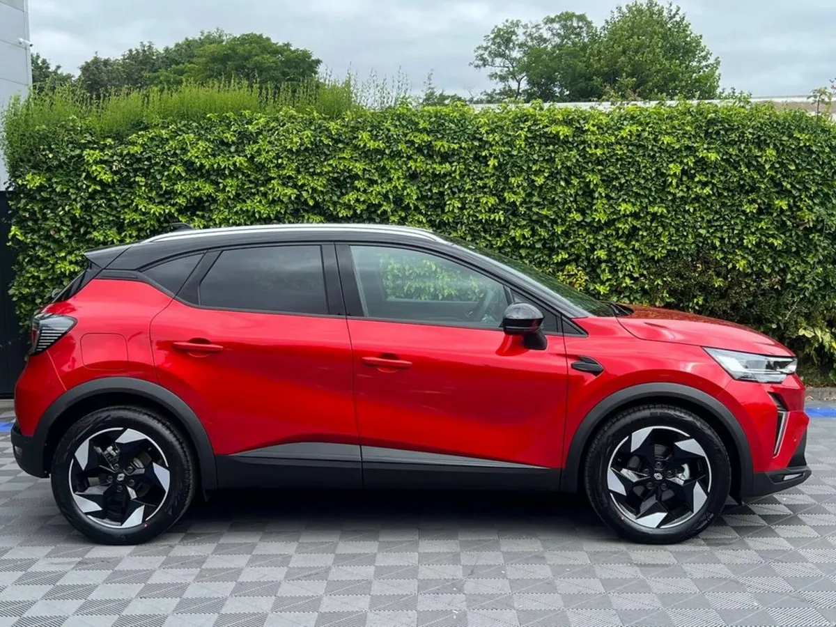 Renault Captur 1.3 TCE MILD HYBRID (SELF-CHARGE) A - Image 2