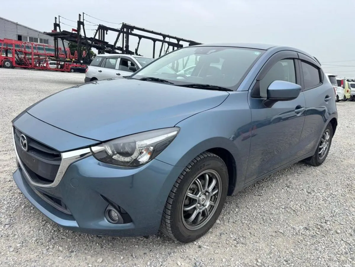 Mazda Demio 13S - Image 6