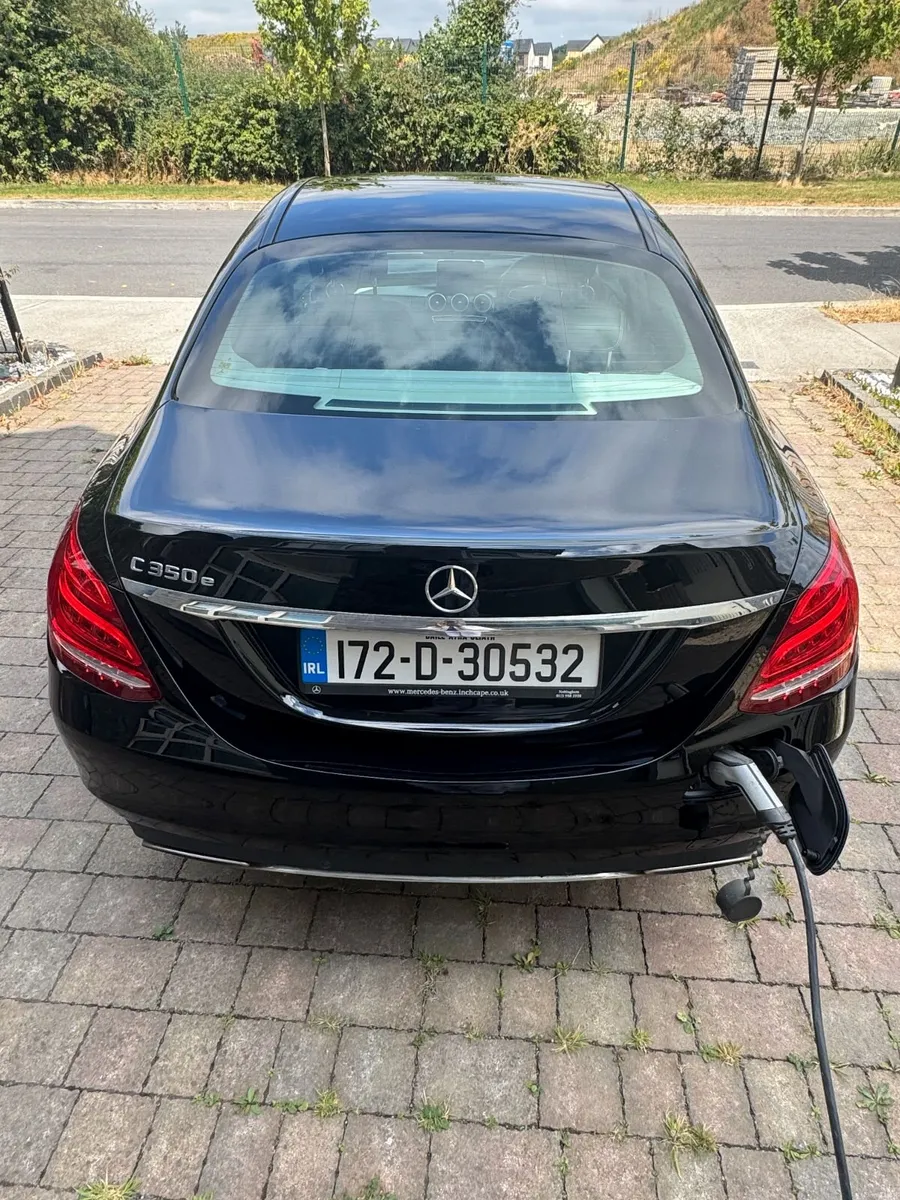 Mercedes-Benz C350e SPORT PREMIUM 2017 - Image 4