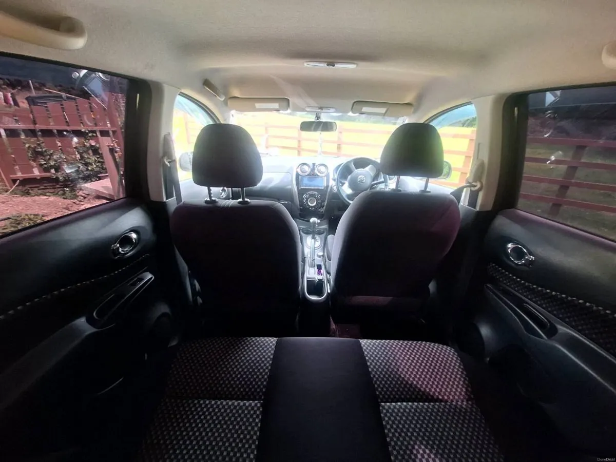 Car - Image 3