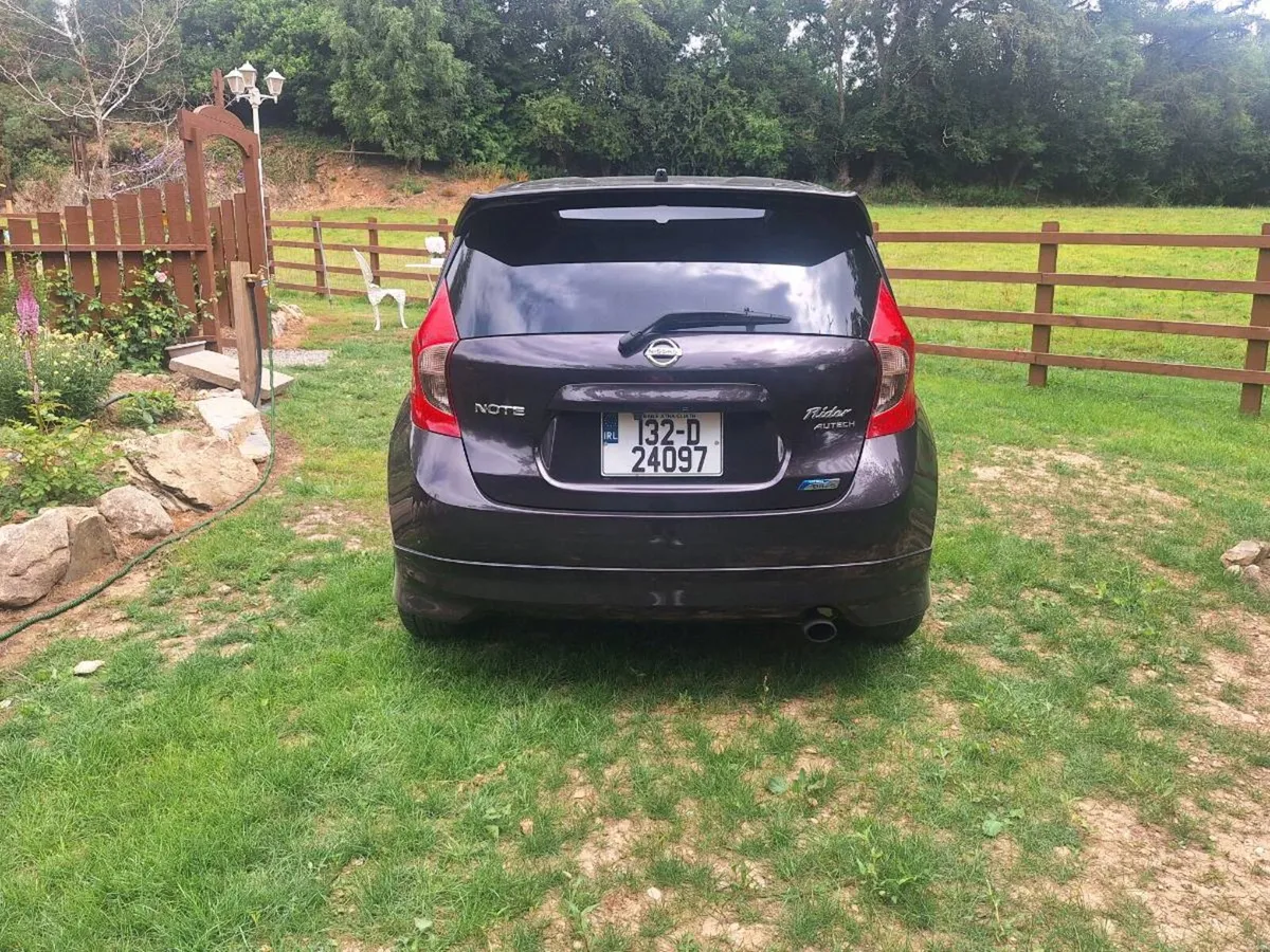 Car - Image 2