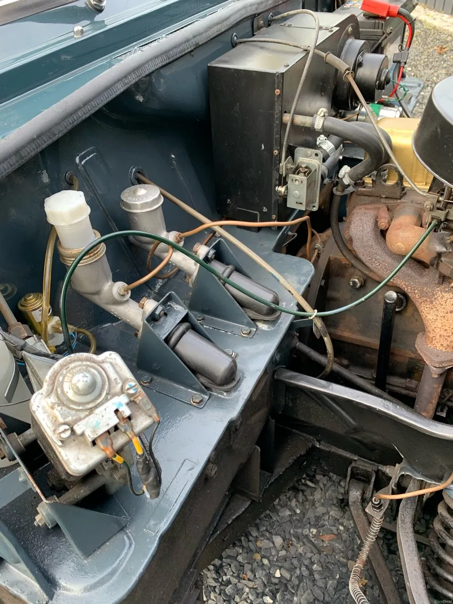 Triumph Herald 12/50 convertible - Image 5