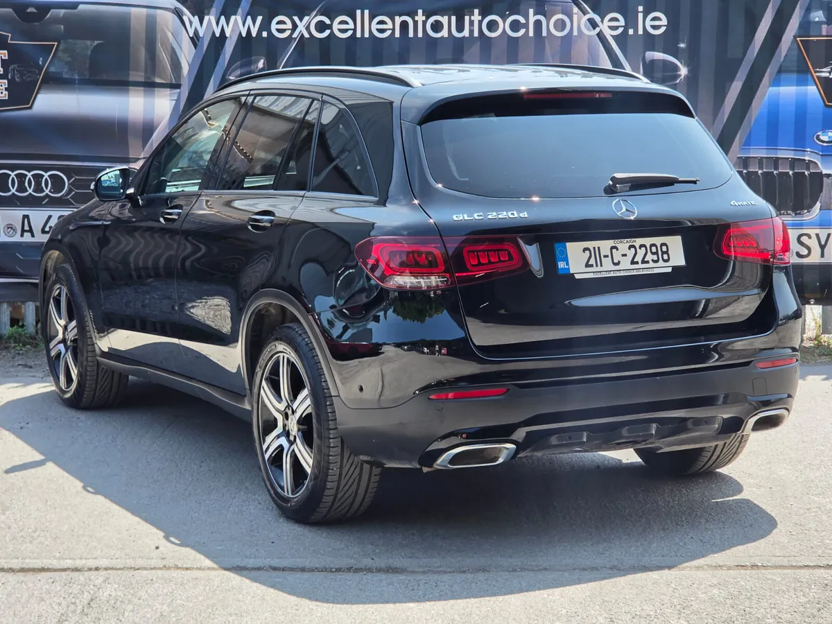 Mercedes-Benz GLC220d 2021 4Matic IMMACULATE! - Image 3