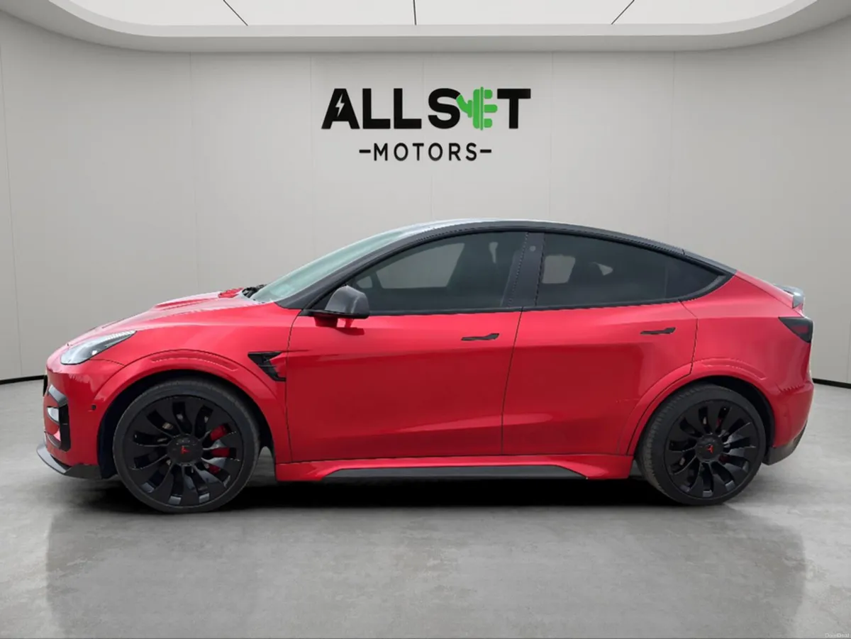 Tesla Model Y LONG RANGE AWD BZB3S5T BZB3S5T3 5DR - Image 5