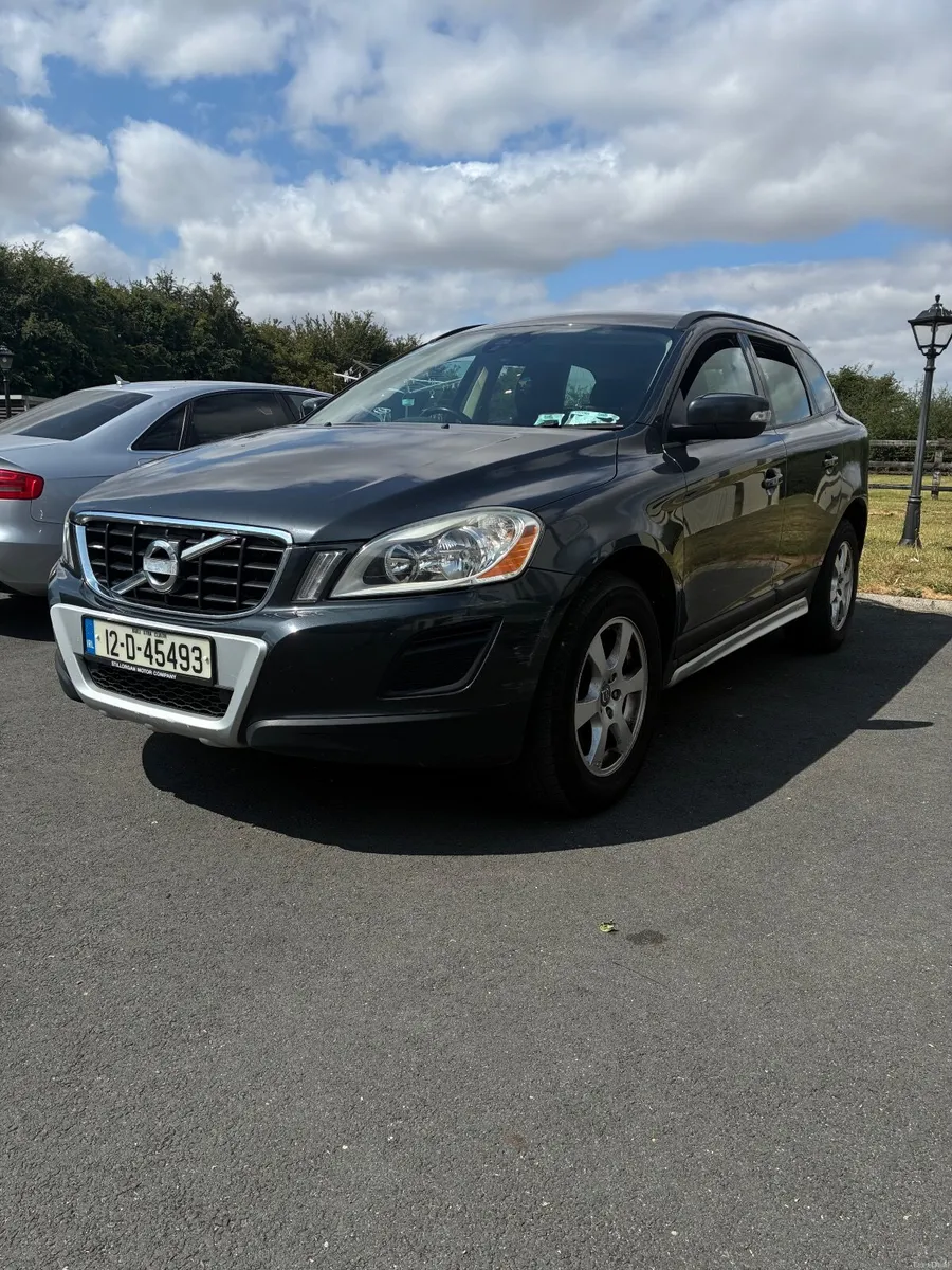 Volvo XC60 2012 - Image 1