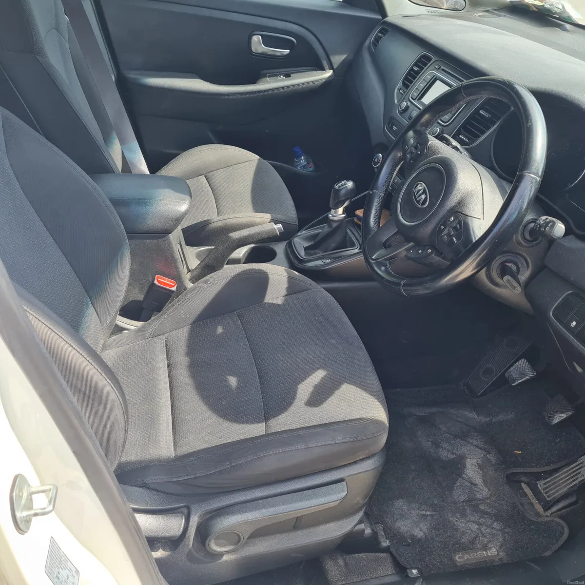 Kia Carens 2015 - Image 6