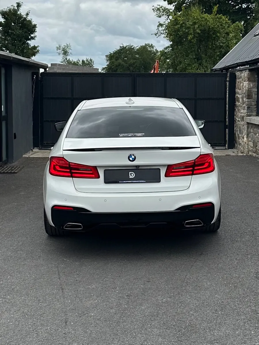 2017 BMW 5 SERIES AUTO M SPORT M PERFORMANCE XDRIV - Image 4