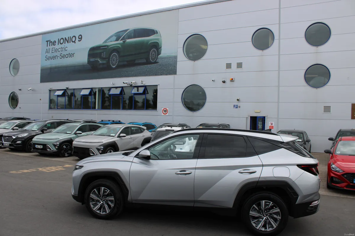 Hyundai Tucson 2023 - Image 2