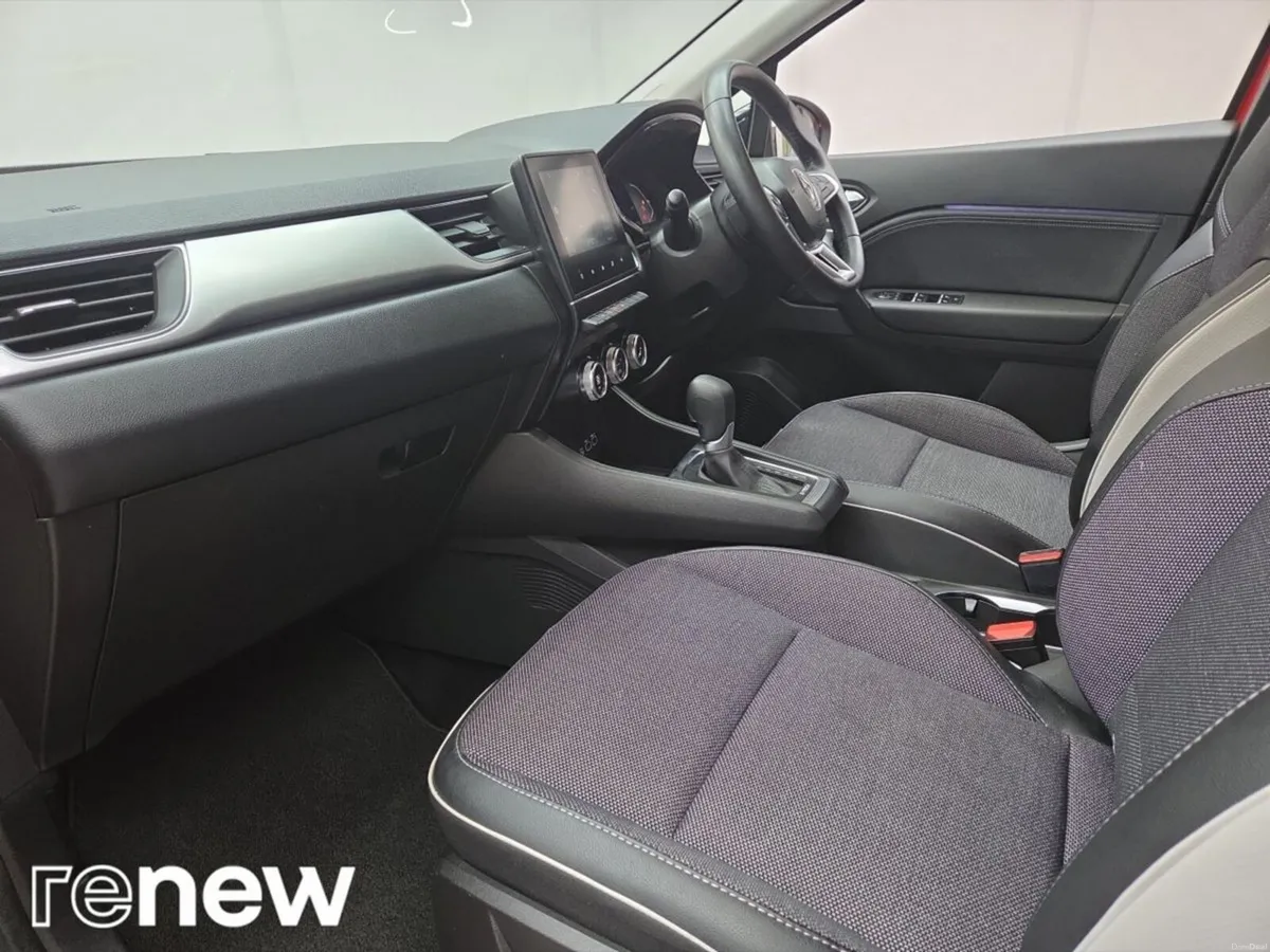 Renault Captur  Techno E-tech Hybrid 145 Auto - Image 5