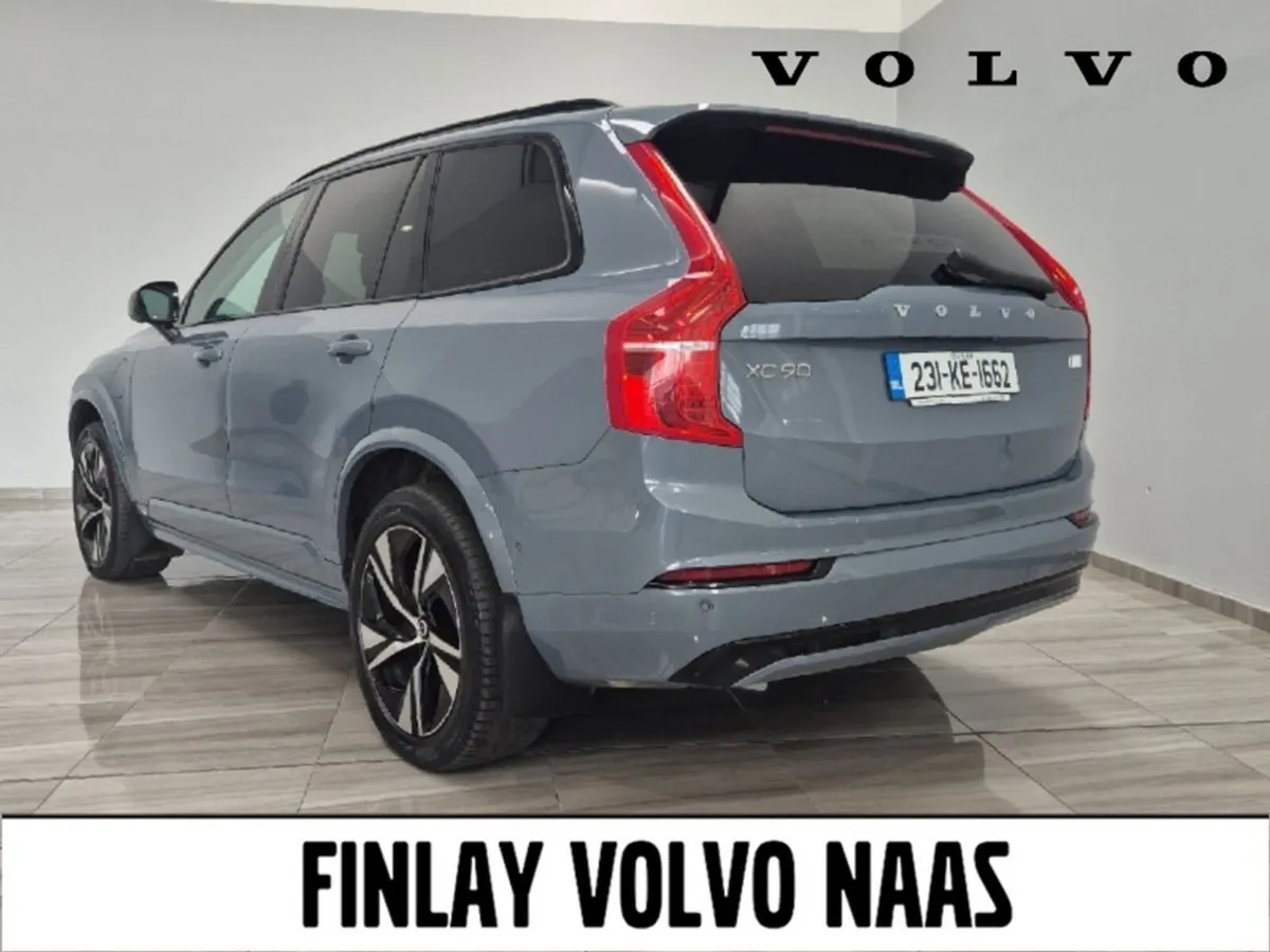 Volvo XC90 2 year warranty XC90 Plus Dark PHEV - Image 3