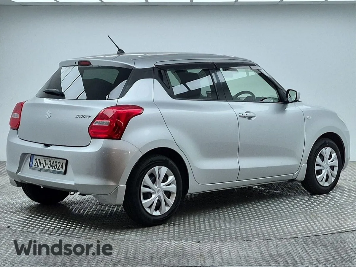 Suzuki Swift 1.2 CVT Automatic XG Limited - Image 2