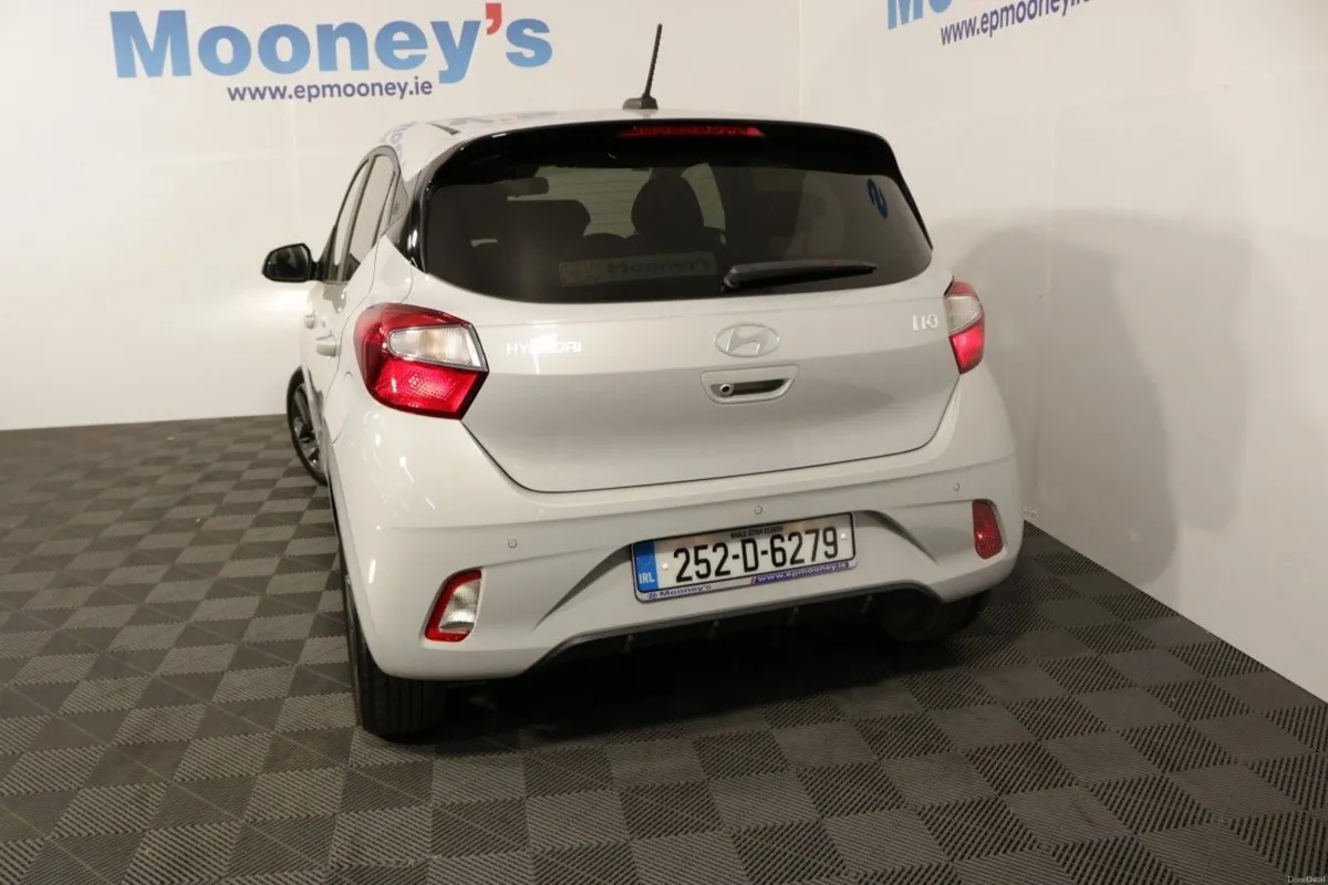 Hyundai i10 Deluxe Plus 1.0L Petrol Hatchback - Te - Image 5