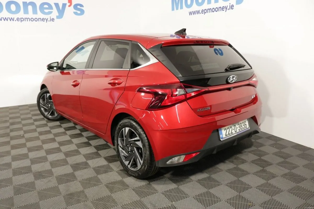 Hyundai i20 DELUXE PLUS 1.2L PETROL HATCHBACK - Image 4
