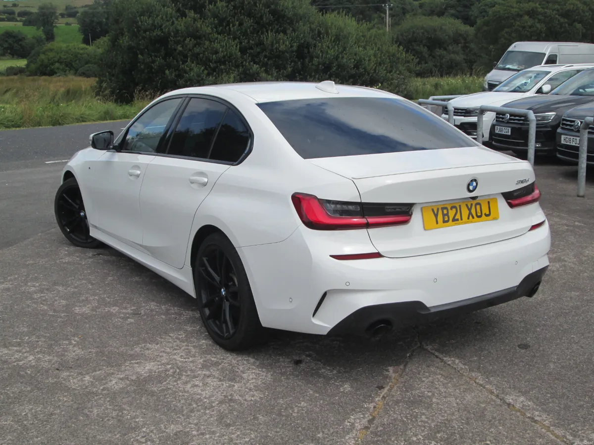 2021  BMW  318 D  2.0  MHT  M-SPORT  AUTOMATIC - Image 5
