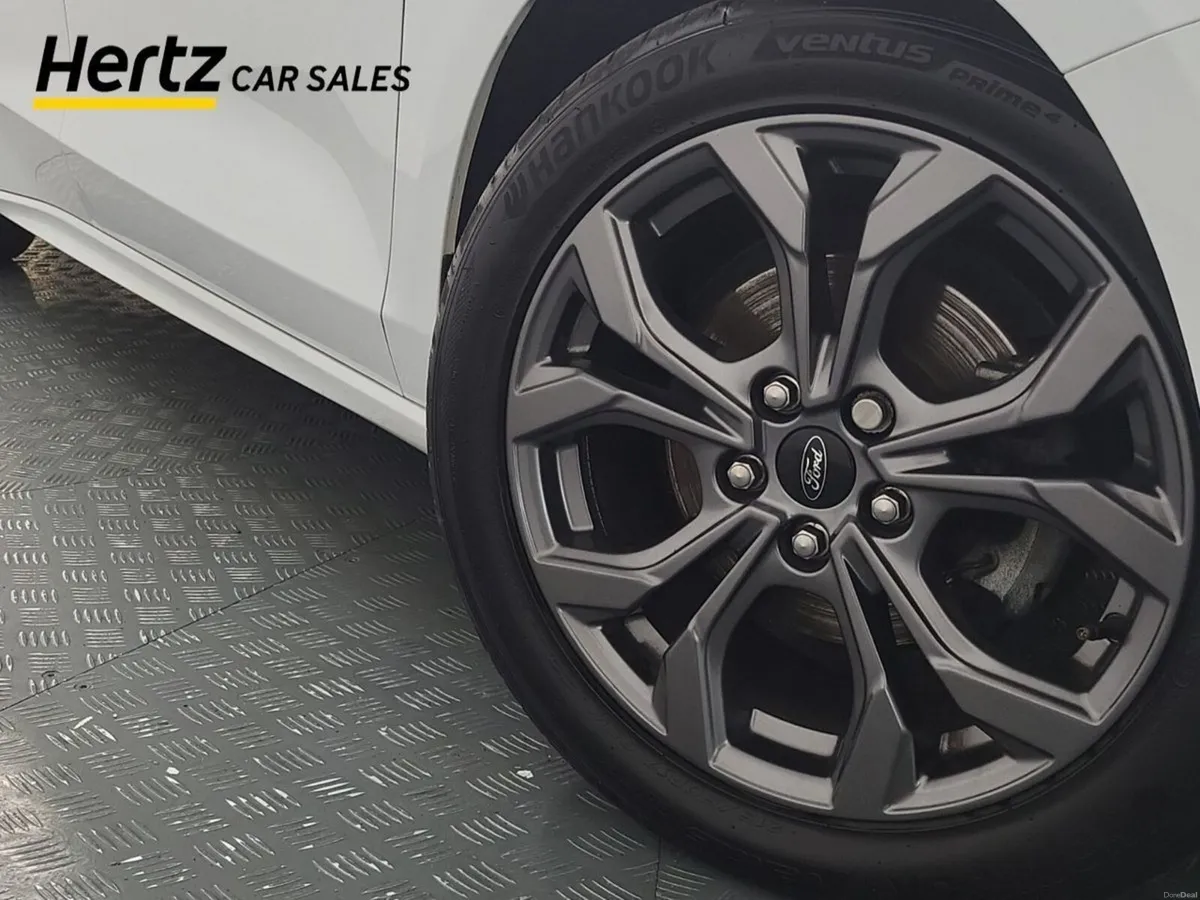Ford Focus ST-LINE 1.0T Petrol Manual - Image 6