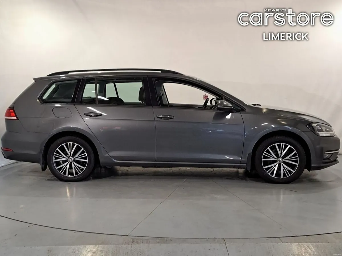 Volkswagen Golf 1.6 TDI 5DR 115HP Comfortline - Image 2