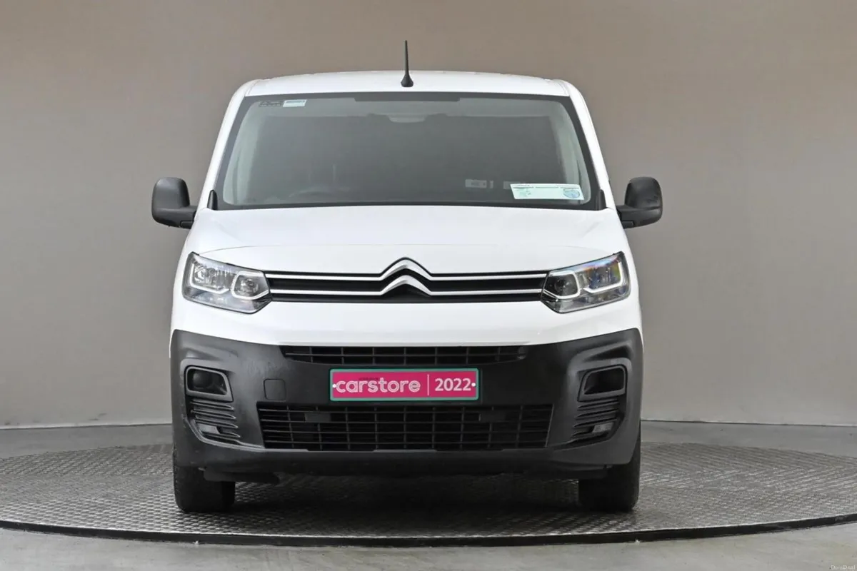 Citroen Berlingo 1.5 BLUEHDI X 6SPD 100BHP MWB 650 - Image 2