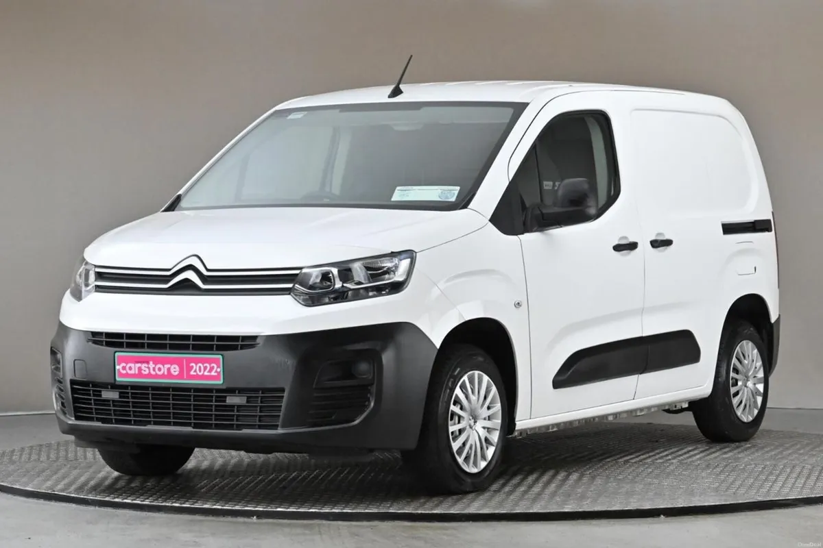 Citroen Berlingo 1.5 BLUEHDI X 6SPD 100BHP MWB 650 - Image 3