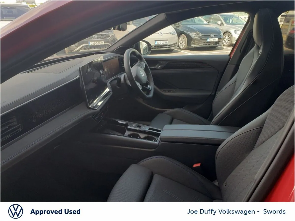 Volkswagen Passat 2.0TDI DSG 150HP R-LINE - Image 4