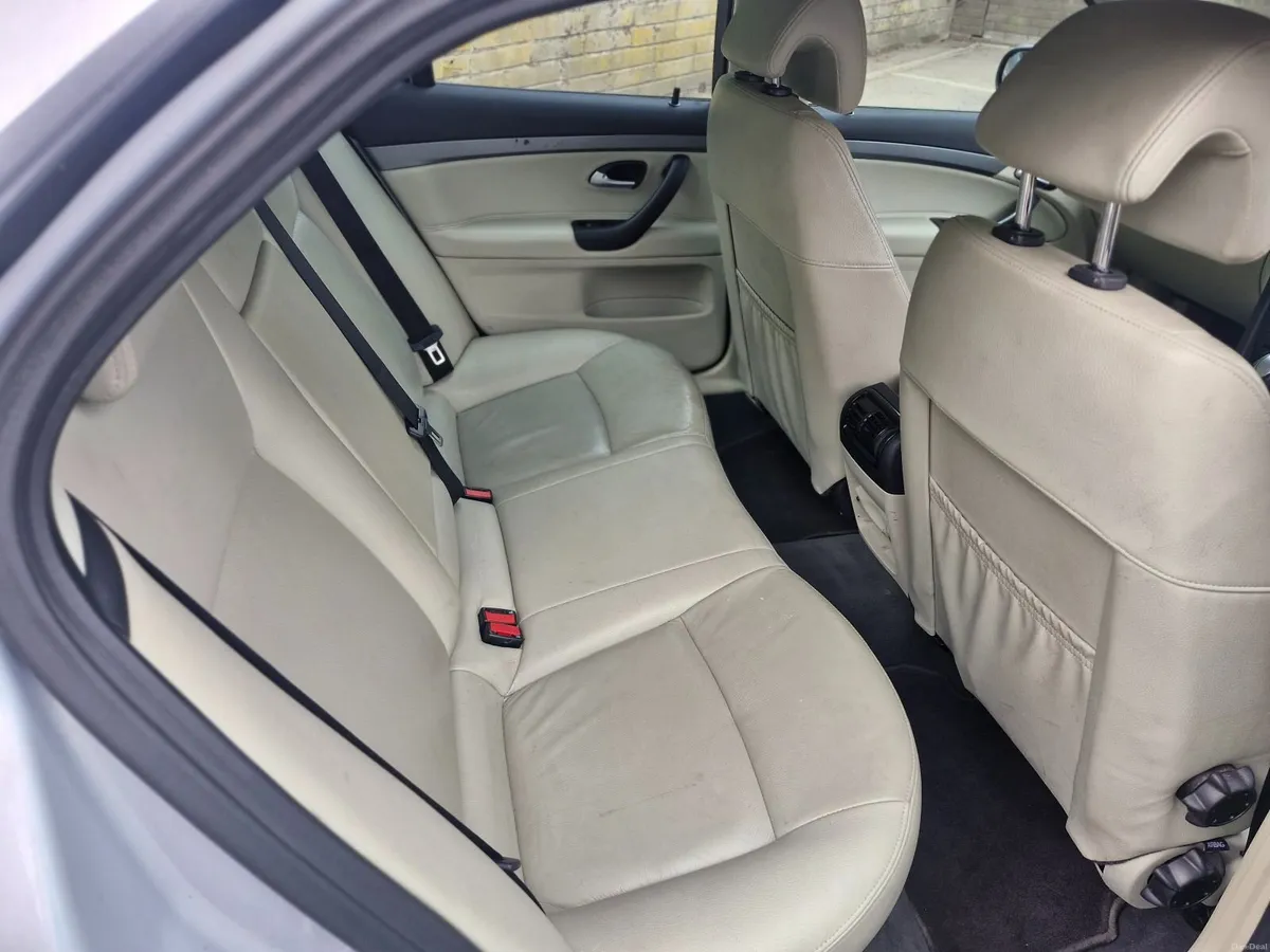 Saab 9-3 Automatic - Image 3