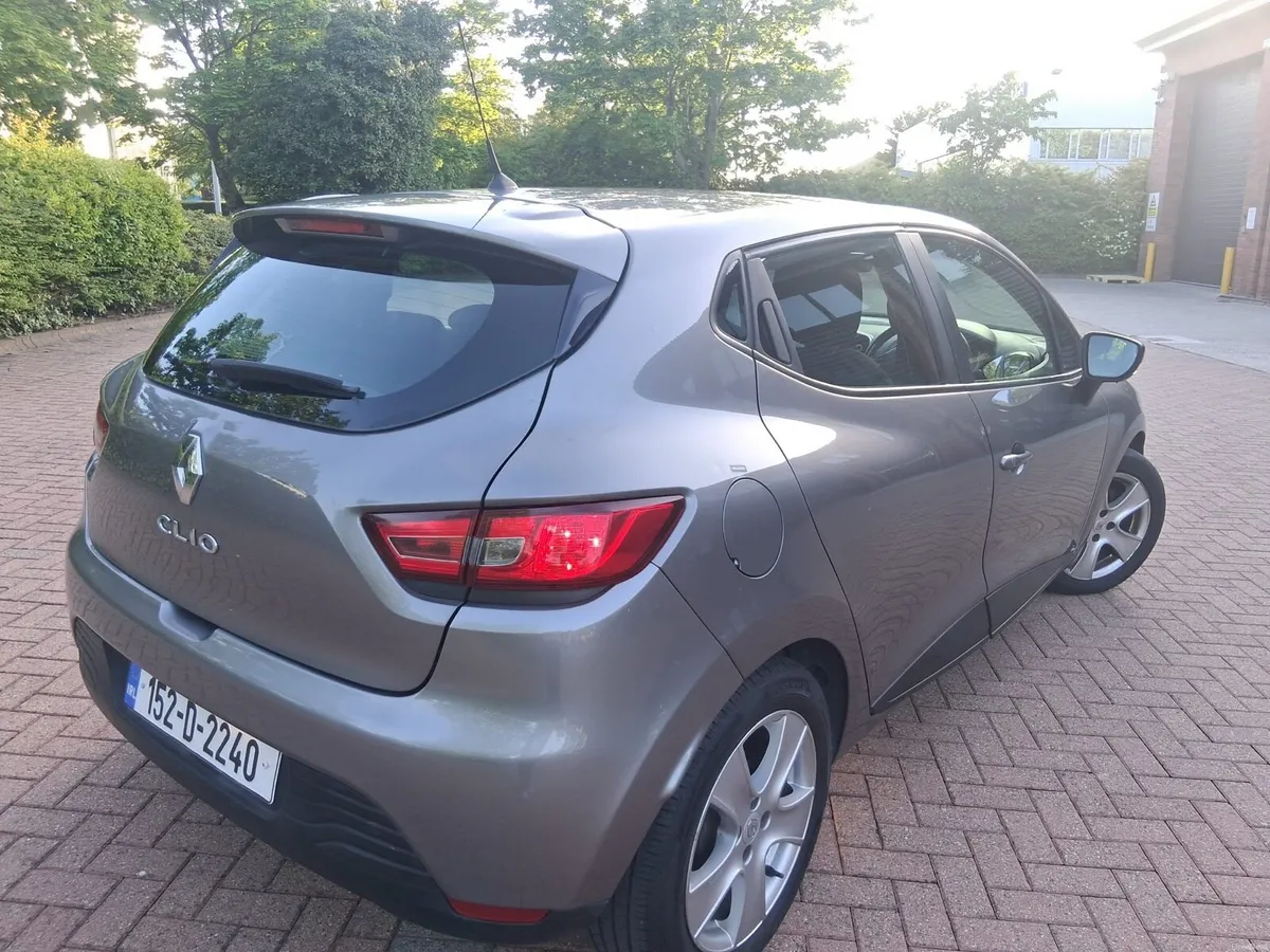 Renault Clio - Image 4
