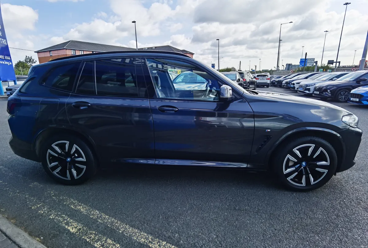 BMW IX3 80KWH M SPORT **94.7% BATTERY HEALTH** - Image 4