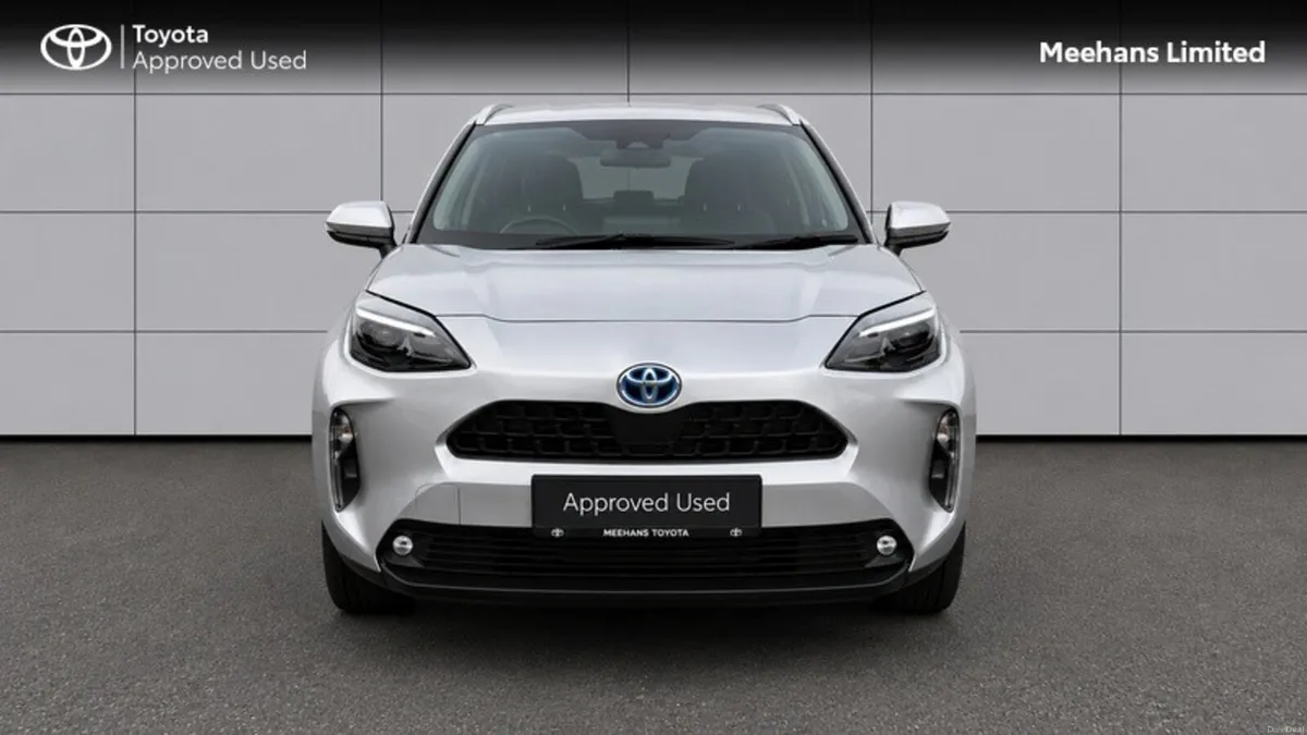 Toyota Yaris Cross YARIS CROSS LUNA - Image 5