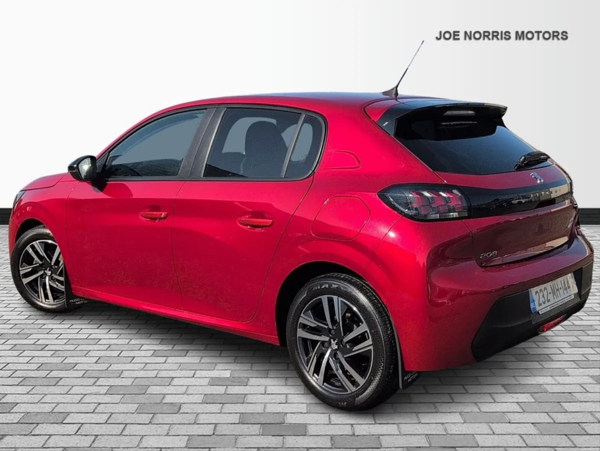 Peugeot 208 ACTIVE 1.2 LOW KMS - Image 3