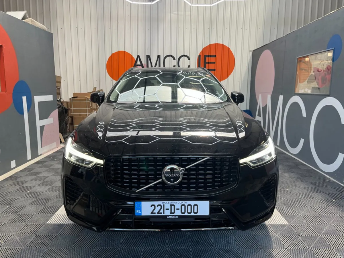Volvo XC60 2022 VOLVO XC60 T6 PLUG-IN 2.0 AUTOMATI - Image 6
