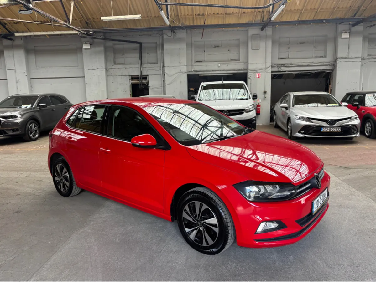 Volkswagen Polo COMFORTLINE 1.0 MANUAL 5SPEED 80HP - Image 1