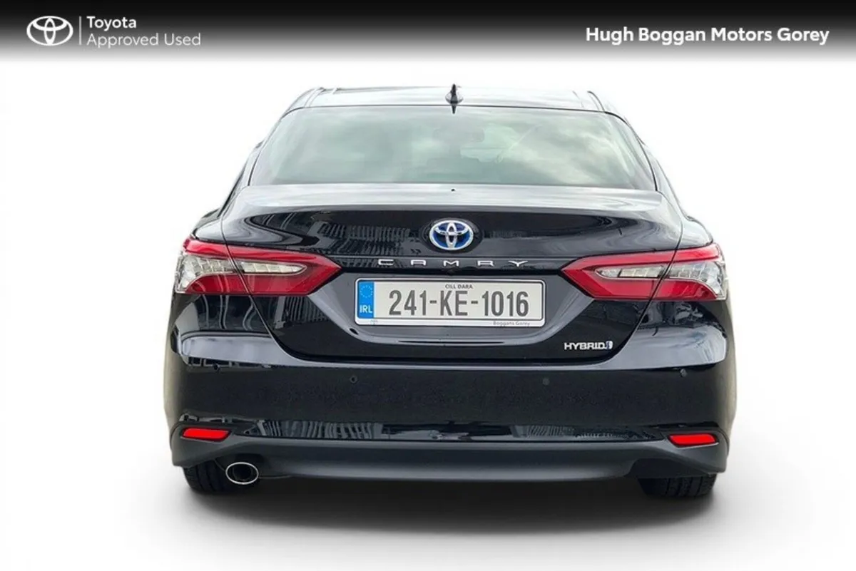 Toyota Camry PLATINUM EDITION 4 - Image 4