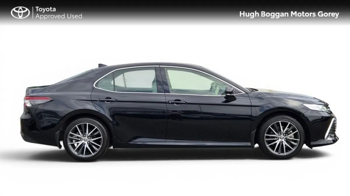 Toyota Camry PLATINUM EDITION 4 - Image 3