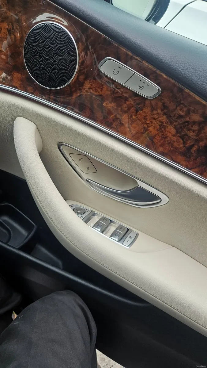 Mercedes-Benz E-Class 2018 - Image 4