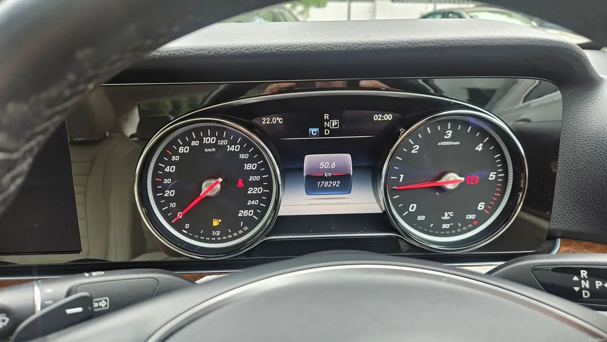 Mercedes-Benz E-Class 2018 - Image 3