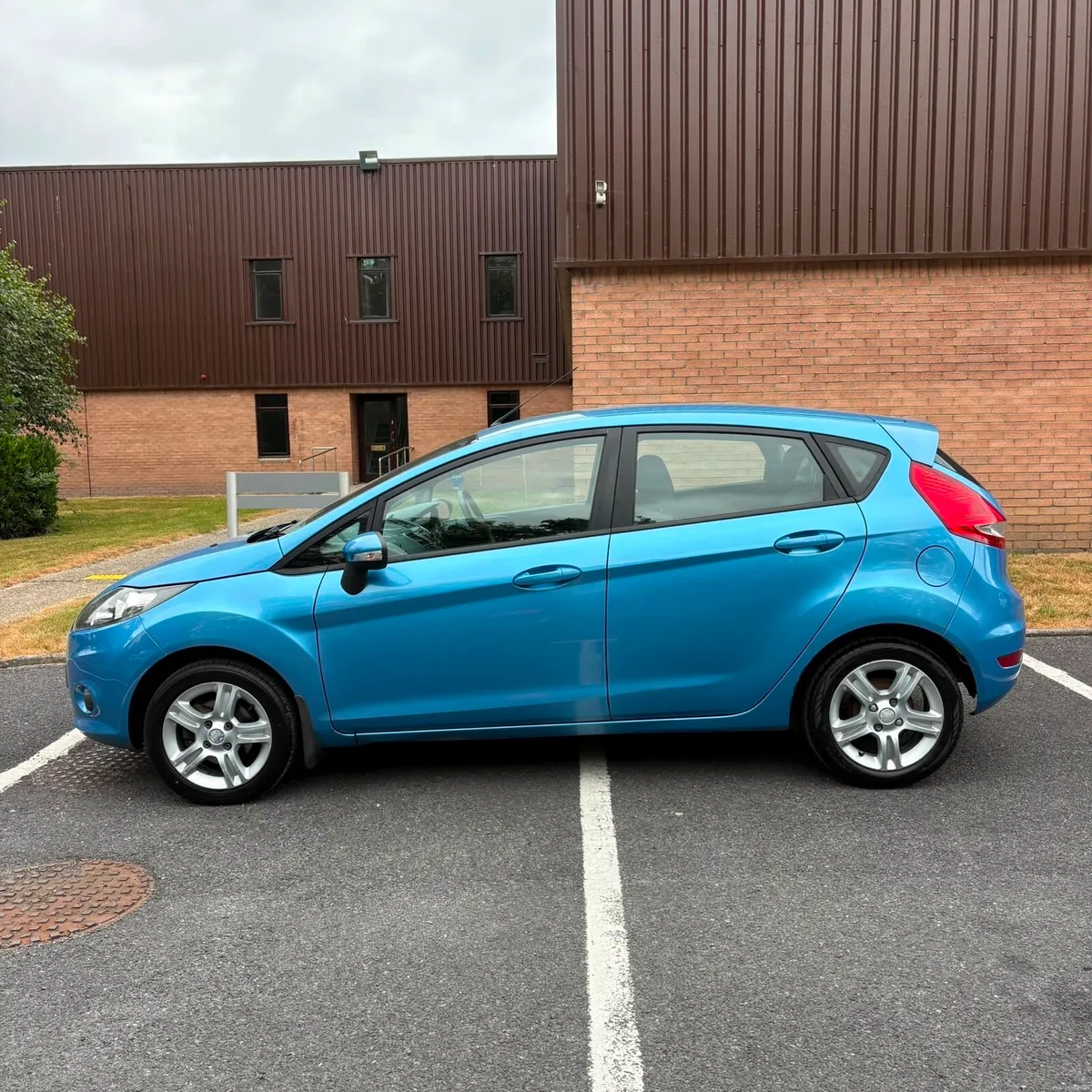 FORD FIESTA BRAND NEW NCT 04/27 TAX 09/26 - Image 3