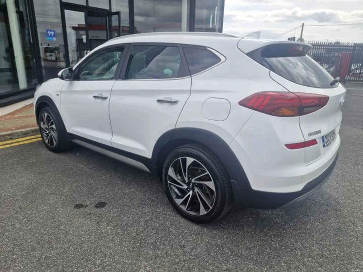 Hyundai Tucson Executive Plus Mild Hybrid 5DR - Image 5